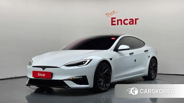 Tesla Model S 2026 Белый из Кореи