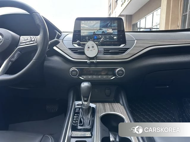 Nissan Altima 2021 Белый из Китая