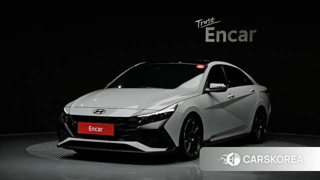 Hyundai Avante (CN7) 2022 Серебристо-серый из Кореи