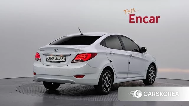 Hyundai Accent (New type) 2019 Белый из Кореи