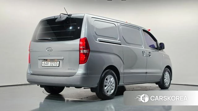 Hyundai The New Grand Starex 2018 Серебряный из Кореи