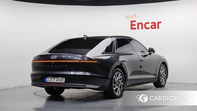 Hyundai Grandeur Hybrid (GN7) 2024 Серый из Кореи