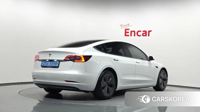 Tesla Model 3 2022 Белый из Кореи