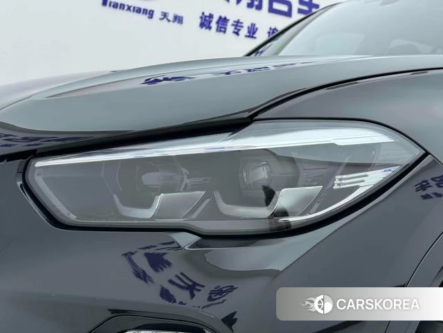 BMW X5 2021 Черный из Китая