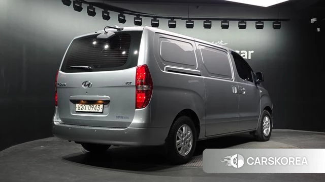 Hyundai The New Grand Starex 2019 Серебряный из Кореи