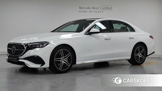 Mercedes-Benz E-Class W214 2026 Белый из Кореи