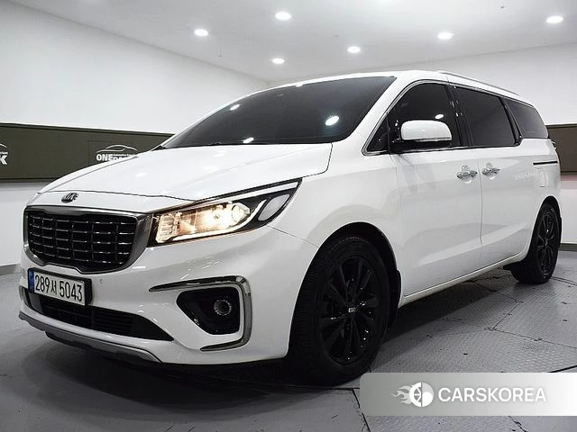 Kia The New Carnival 2018 Белый из Кореи