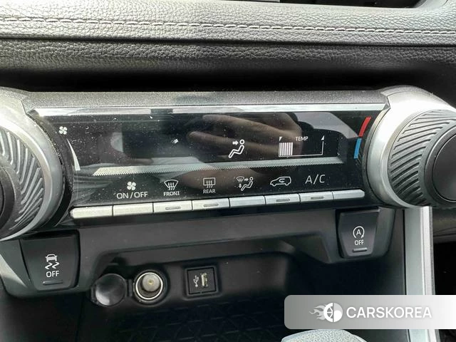 Toyota Wildlander 2023 Черный из Китая