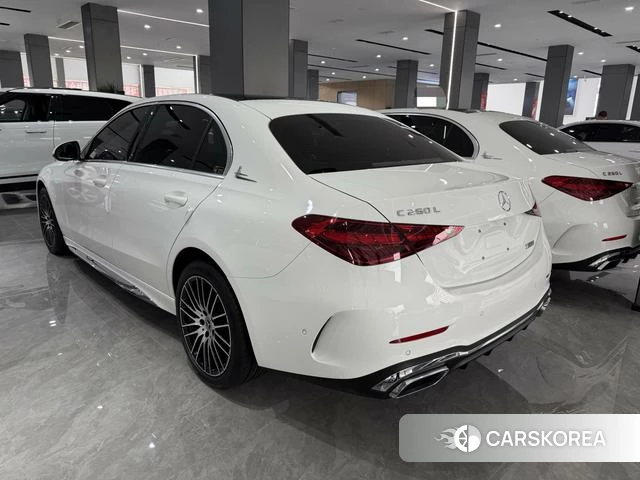 Mercedes-Benz C-class 2023 Белый из Китая