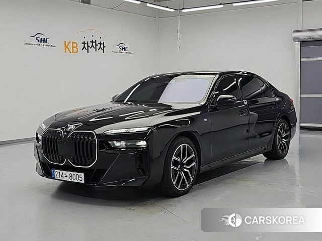 BMW 7 Series (G70) 2025 Черный из Кореи