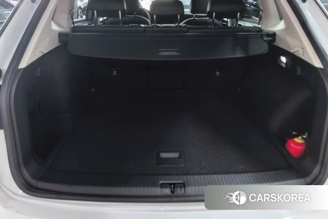 Volkswagen Tayron 2021 Белый из Китая
