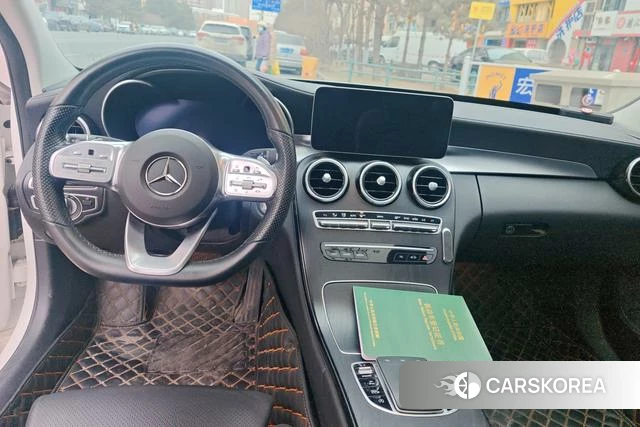 Mercedes-Benz C-class 2021 Белый из Китая