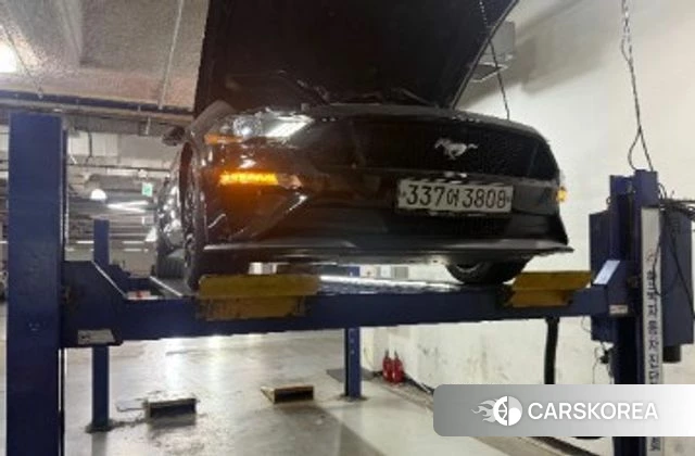 Ford Mustang 2019 Черный из Кореи
