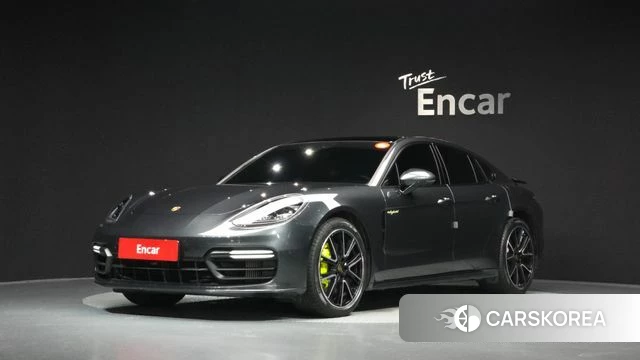 Porsche Panamera (971) 2018 Серый из Кореи