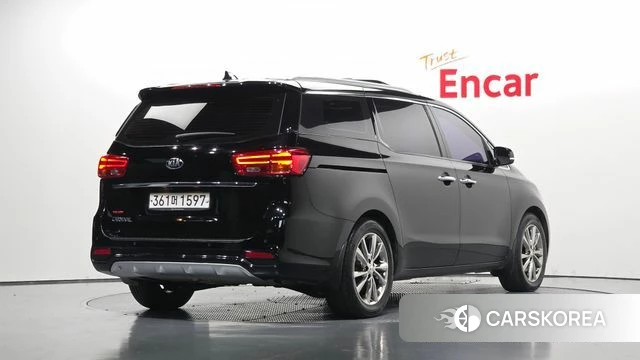 Kia The New Carnival 2019 Черный из Кореи