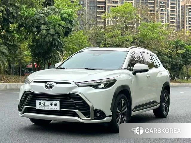 Toyota Frontlander 2023 Белый из Китая