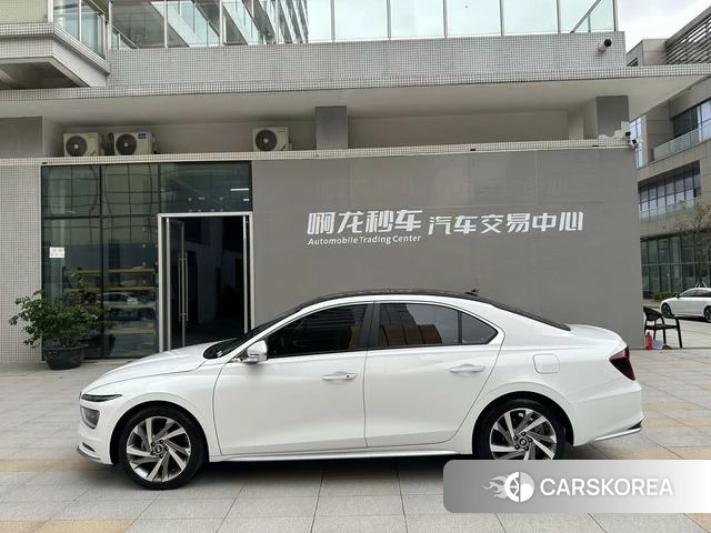 Hyundai Mistra 2021 Белый из Китая