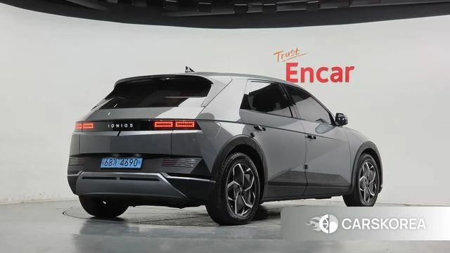 Hyundai Ionic 5 2022 Серый из Кореи