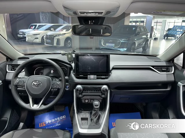 Toyota RAV4 2021 Шампань из Китая