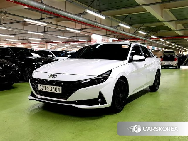 Hyundai Avante (CN7) 2023 Белый из Кореи