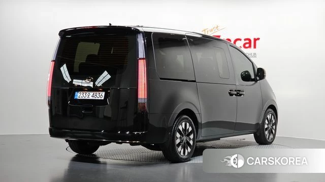 Hyundai Staria 2024 Черный из Кореи