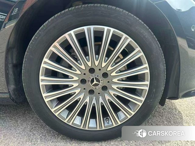Mercedes-Benz E-Class 2023 Черный из Китая