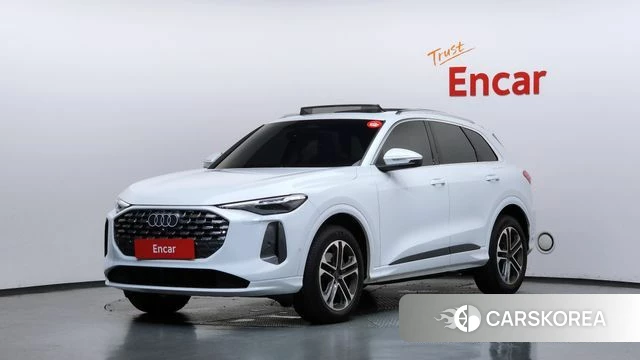 Audi Q5 (80A) 2025 Белый из Кореи