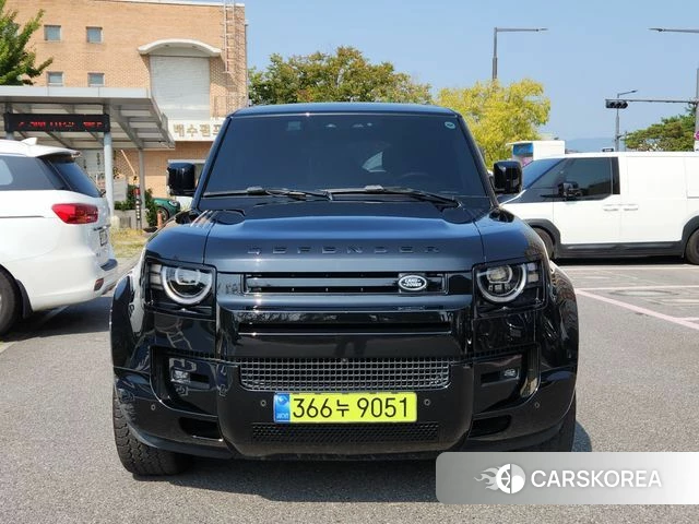 Land Rover Defender (L663) 2025 Черный из Кореи