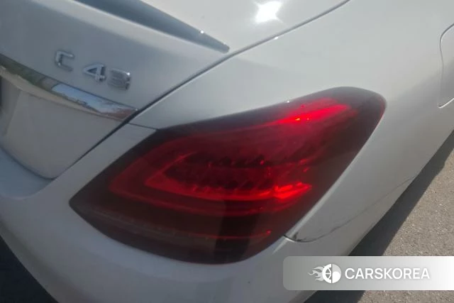 Mercedes-Benz AMG C-Class 2021 Белый из Китая