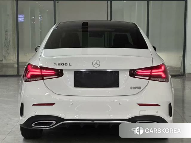 Mercedes-Benz A-Class 2021 Белый из Китая