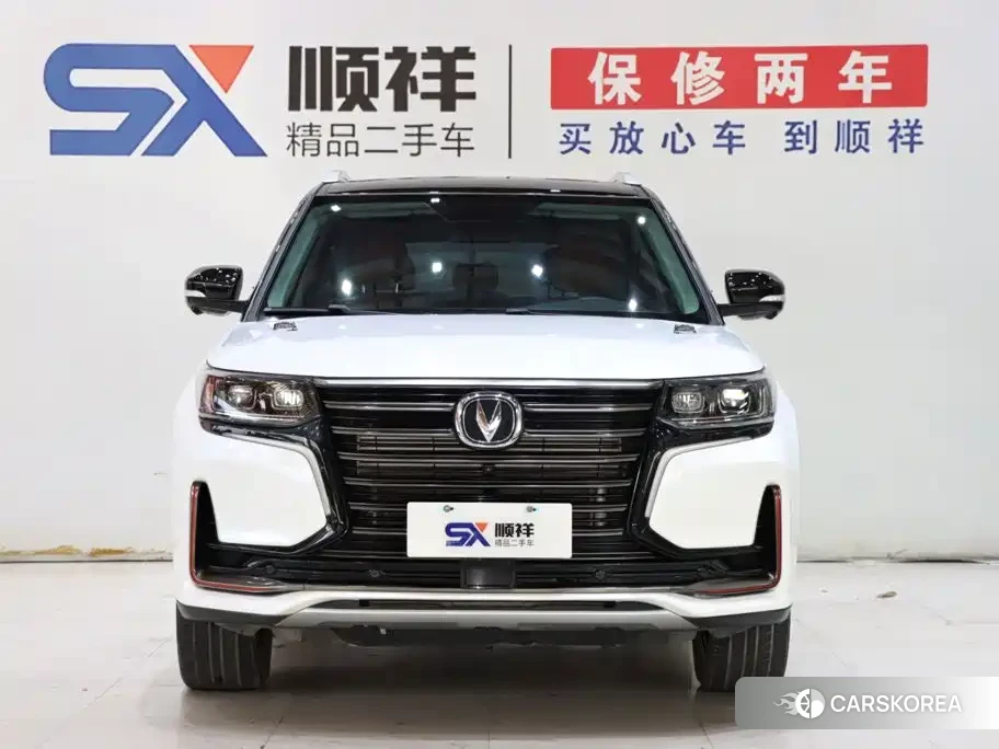 Chang'an CS95 2022 Белый из Китая