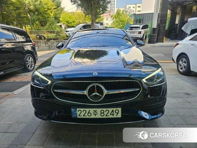 Mercedes-Benz C-Class W206 2022 Черный из Кореи