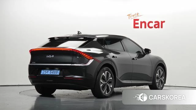 Kia EV6 2022 Серый из Кореи