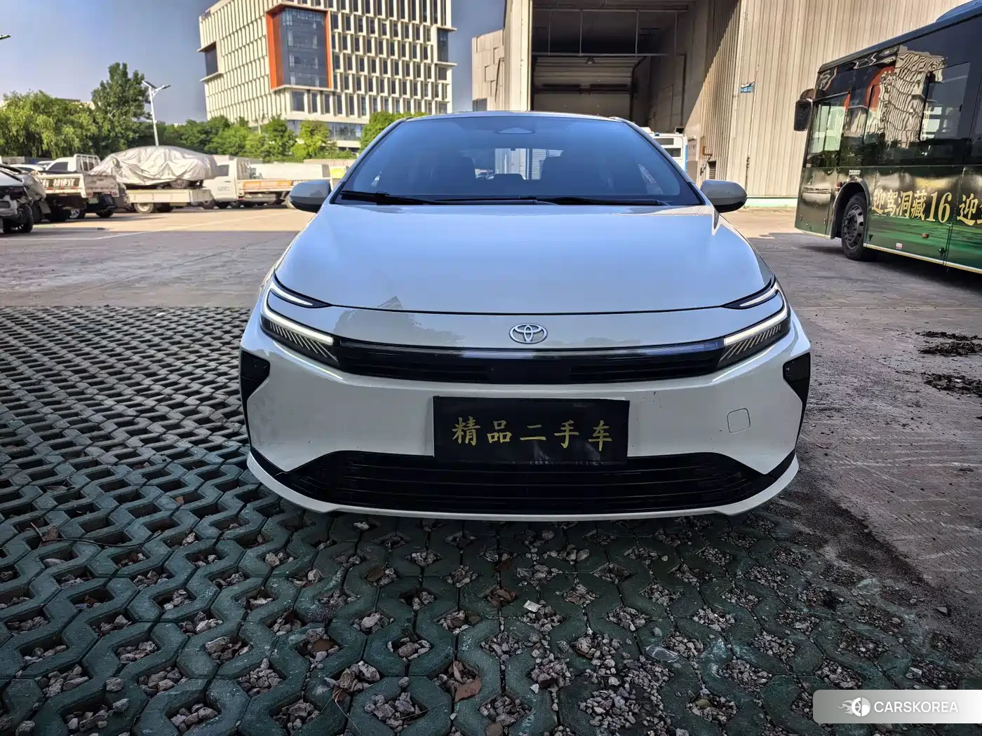Toyota Corolla 2026 Белый из Китая, фото 2