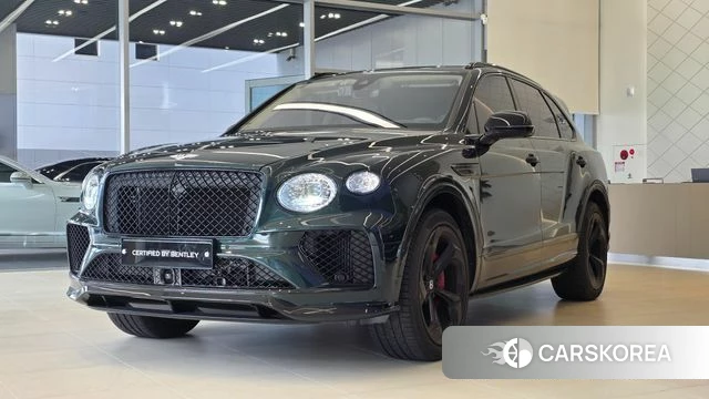 Bentley Bentayga 2024 Темно-зеленый из Кореи