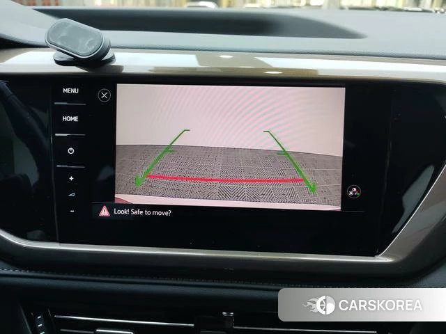 Volkswagen Tharu 2021 Белый из Китая