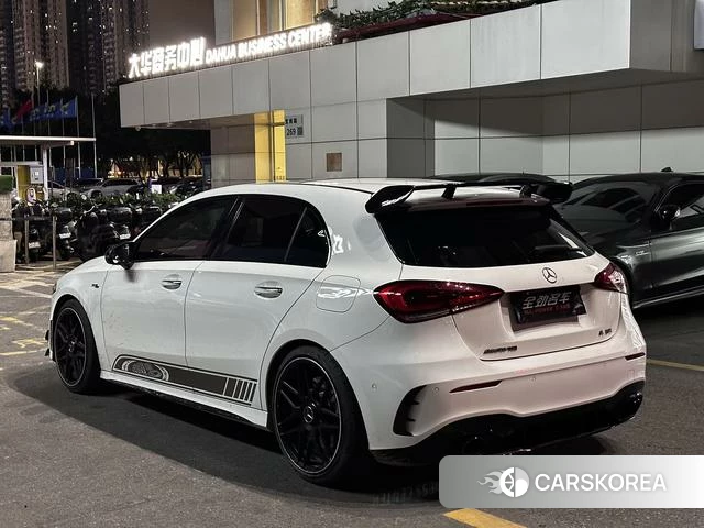 Mercedes-Benz AMG A-Class 2022 Белый из Китая