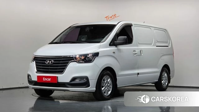 Hyundai The New Grand Starex 2019 Белый из Кореи