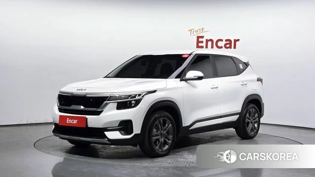 Kia Seltos 2022 Белый из Кореи
