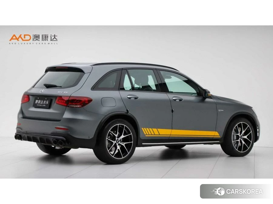 Mercedes-Benz AMG GLC 2021 Темно-серый из Китая