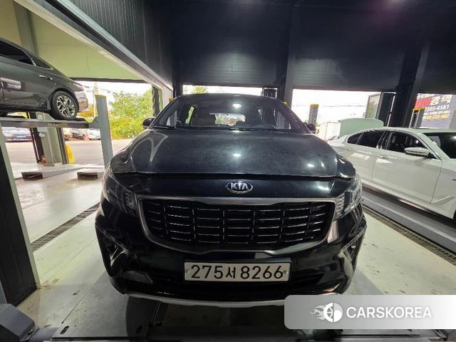 Kia The New Carnival 2018 Черный из Кореи