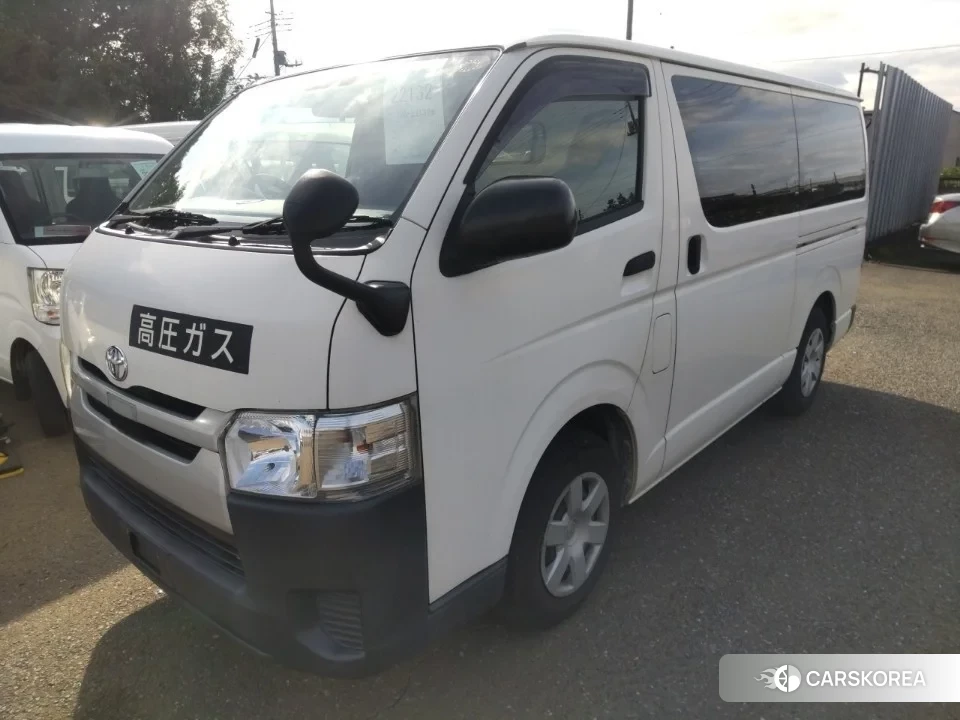 Toyota HiAce Van 2020 из Японии