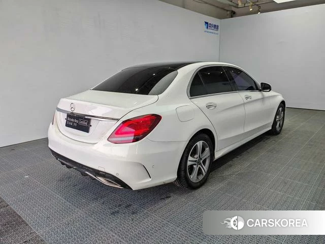 Mercedes-Benz C-class 2020 Белый из Китая