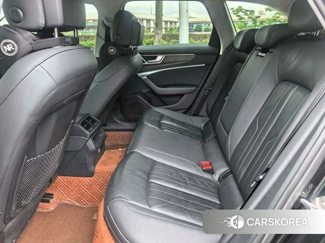 Audi A6 2021 Черный из Китая