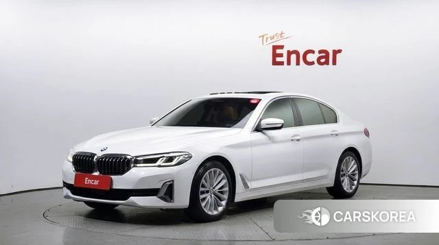 BMW 5 Series (G30) 2022 Белый из Кореи
