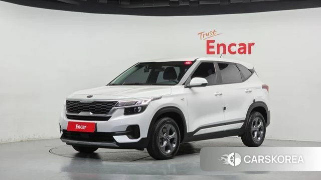 Kia Seltos 2021 Белый из Кореи