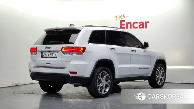 Jeep Grand Cherokee 2021 Белый из Кореи