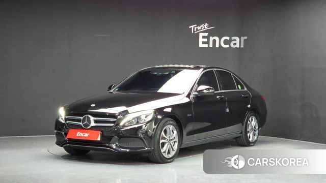 Mercedes-Benz C-Class W205 2018 Черный из Кореи