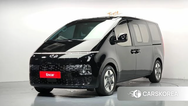 Hyundai Staria 2023 Черный из Кореи