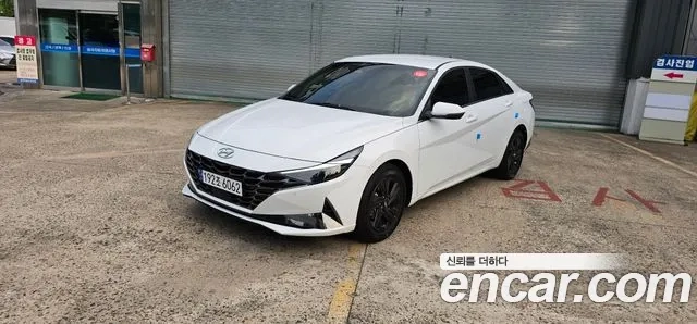 Hyundai Avante (CN7) 2021 Белый из Кореи